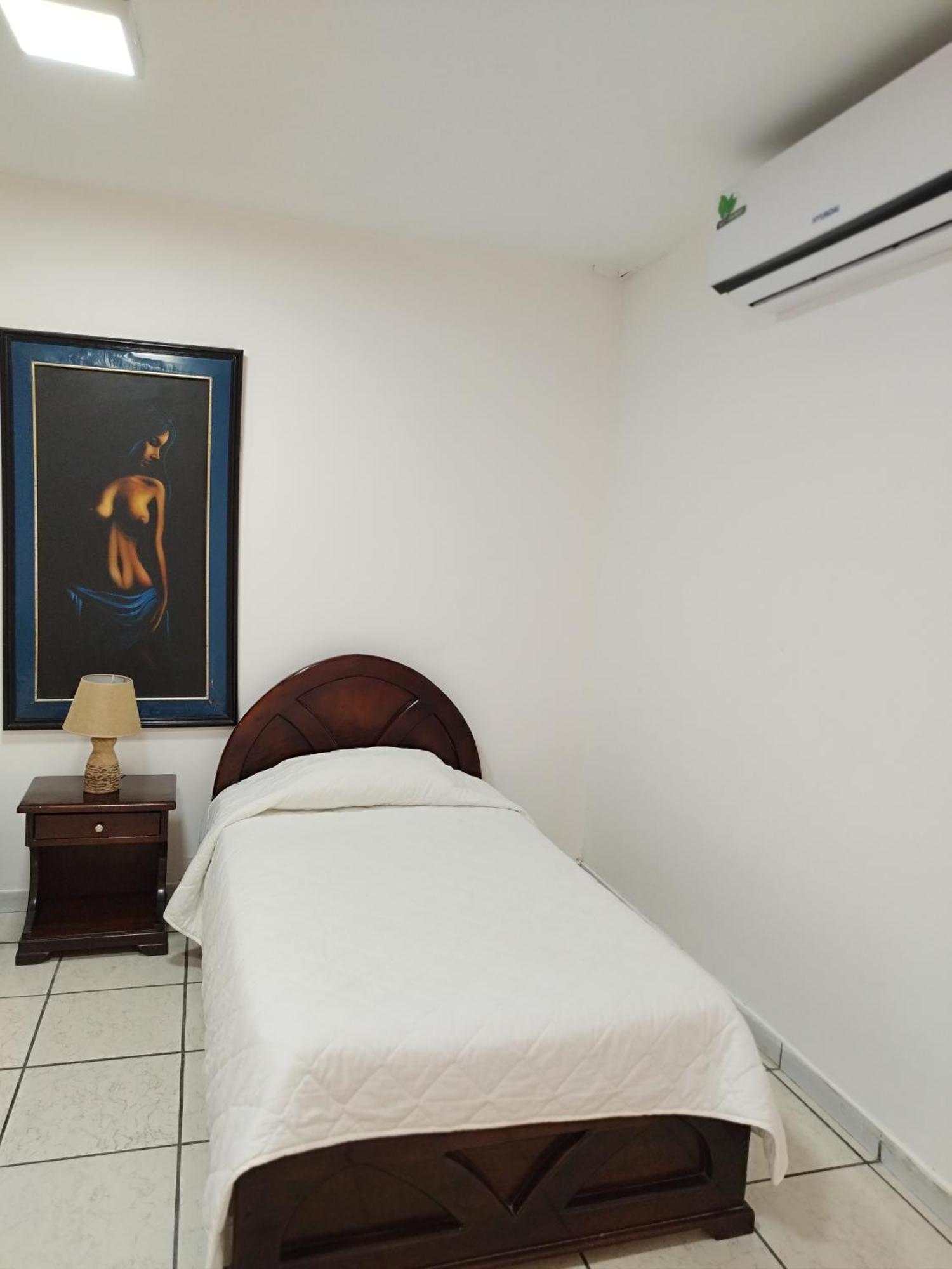 Hotel Puerta Del Sol Santo Domingo Zewnętrze zdjęcie