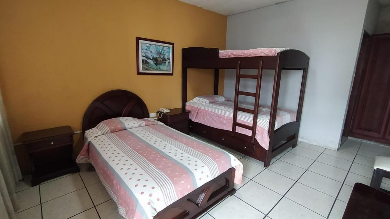Hotel Puerta Del Sol Santo Domingo Zewnętrze zdjęcie